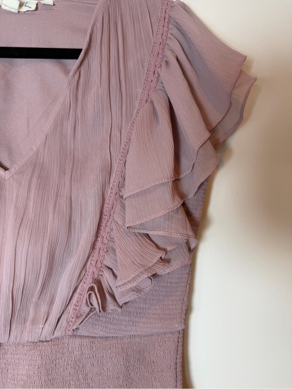 Anthropologie Forever That Girl Pink Smocked Ruffle Blouse V-Neck Size Small - Picture 2 of 9
